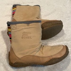 Sorel Moccasin Boots -  Winter Slip-On Boots  (Size 10)
